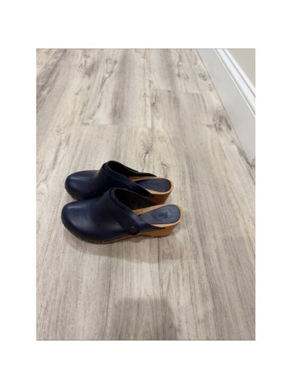 LISA B Navy Leather Clog Mules with Wood Heel COASTAL BOHO NEW SIZE EU 38 -7.5